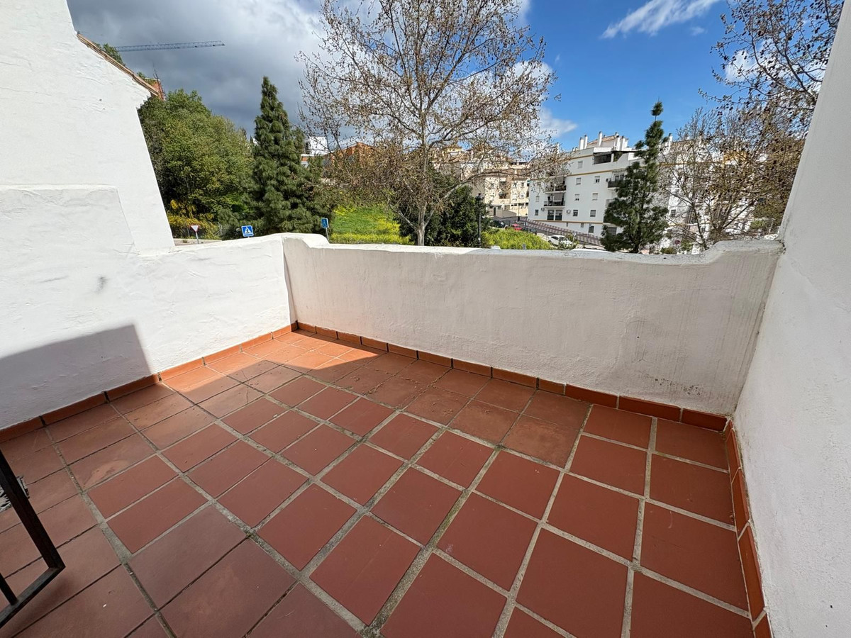 Huis te koop in Estepona | 4 slaapkamers H5355109