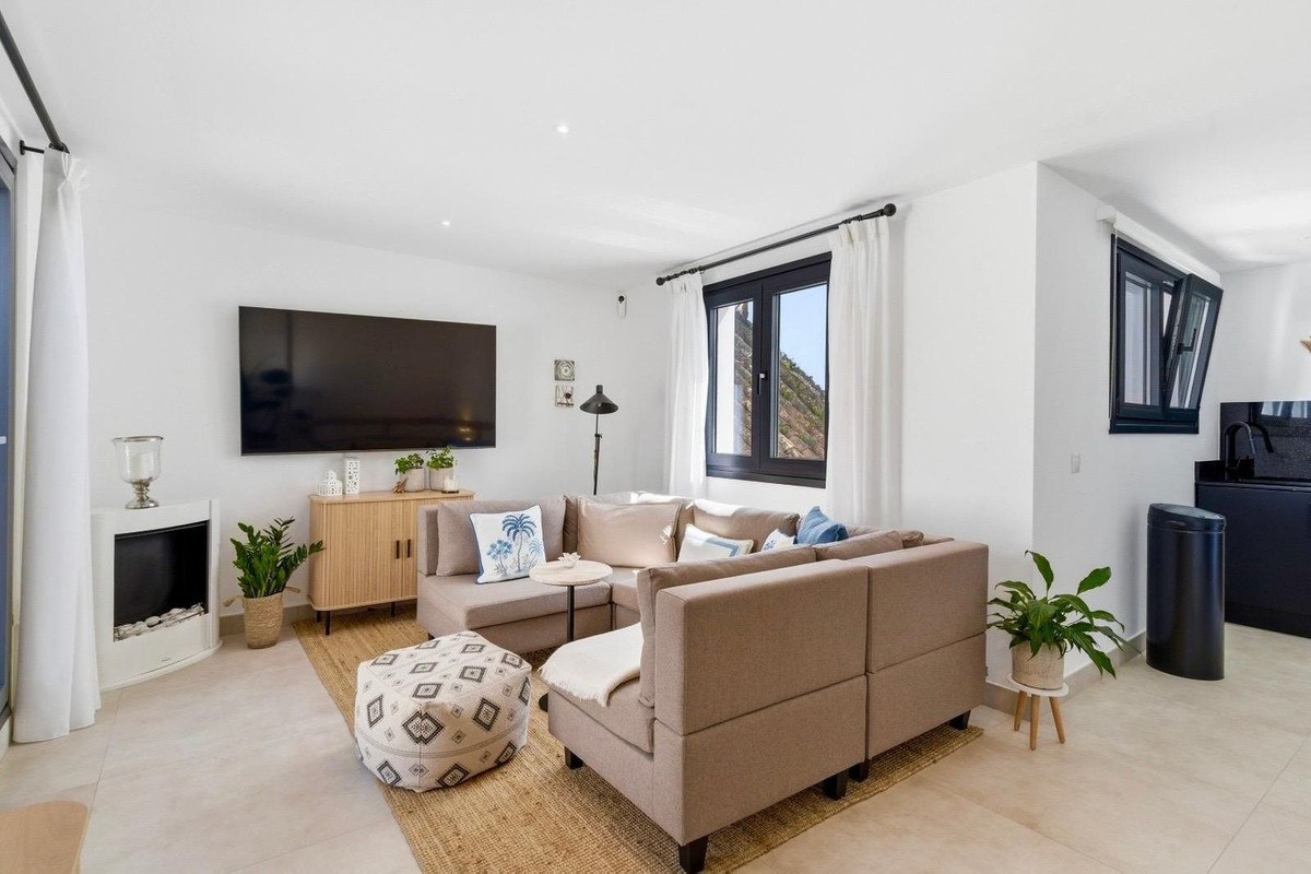 Huis te koop in Estepona | 4 slaapkamers H5356102