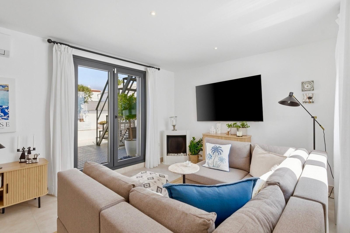 Huis te koop in Estepona | 4 slaapkamers H5356102