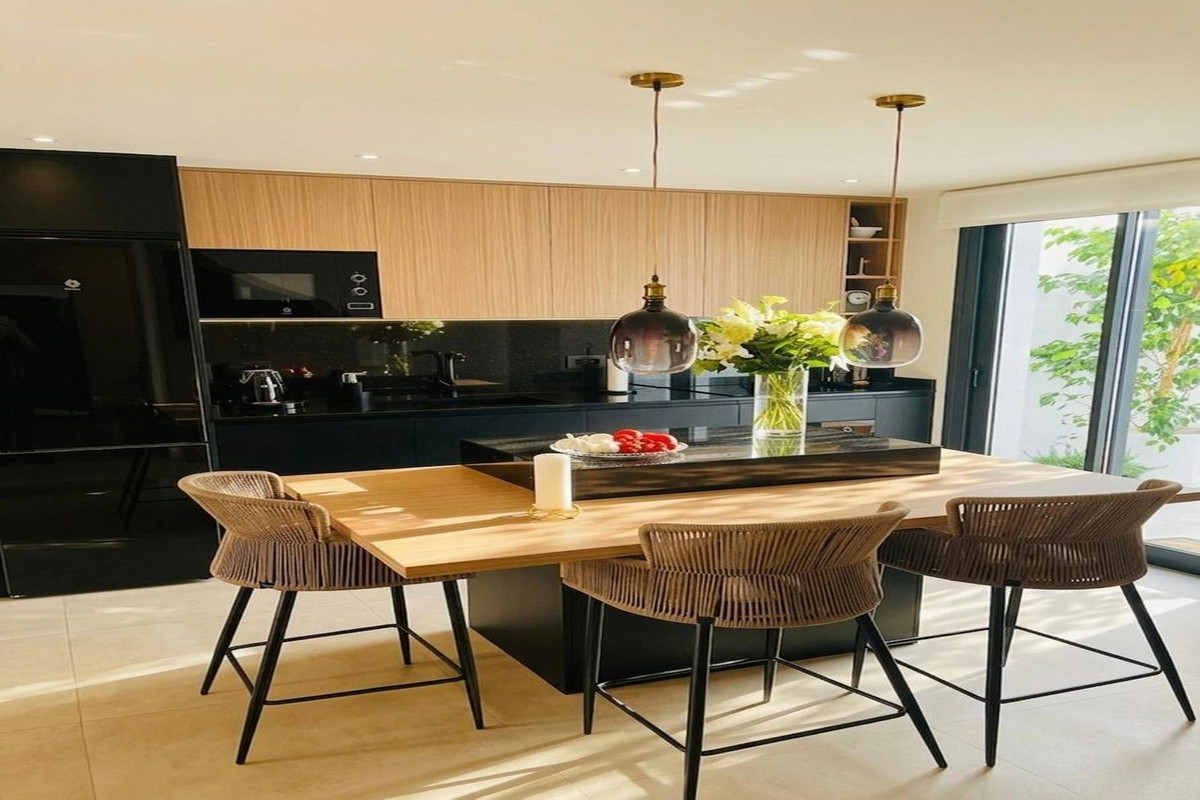 Huis te koop in Estepona | 4 slaapkamers H5356102