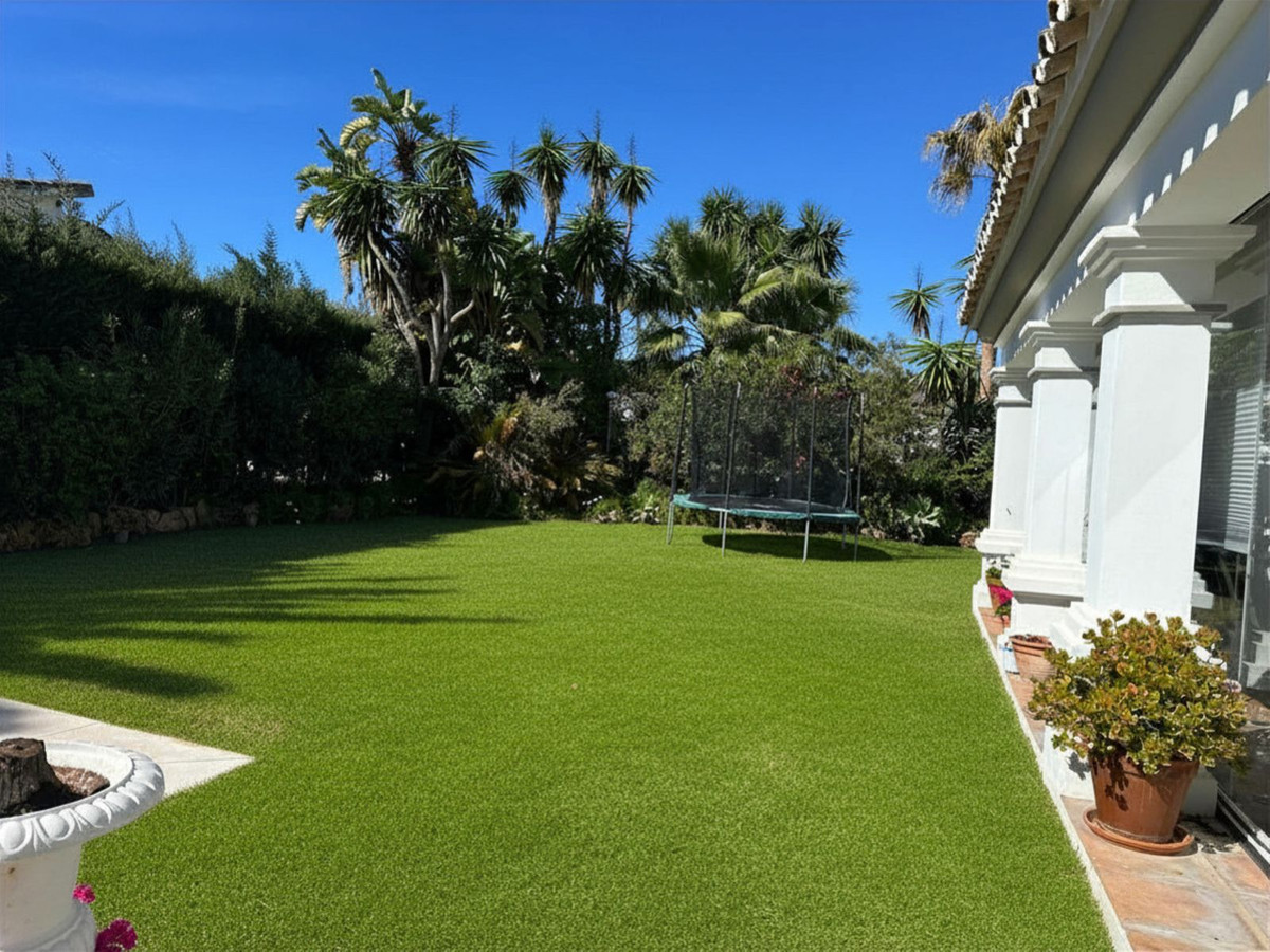 Huis te koop in Estepona | 4 slaapkamers H5357473