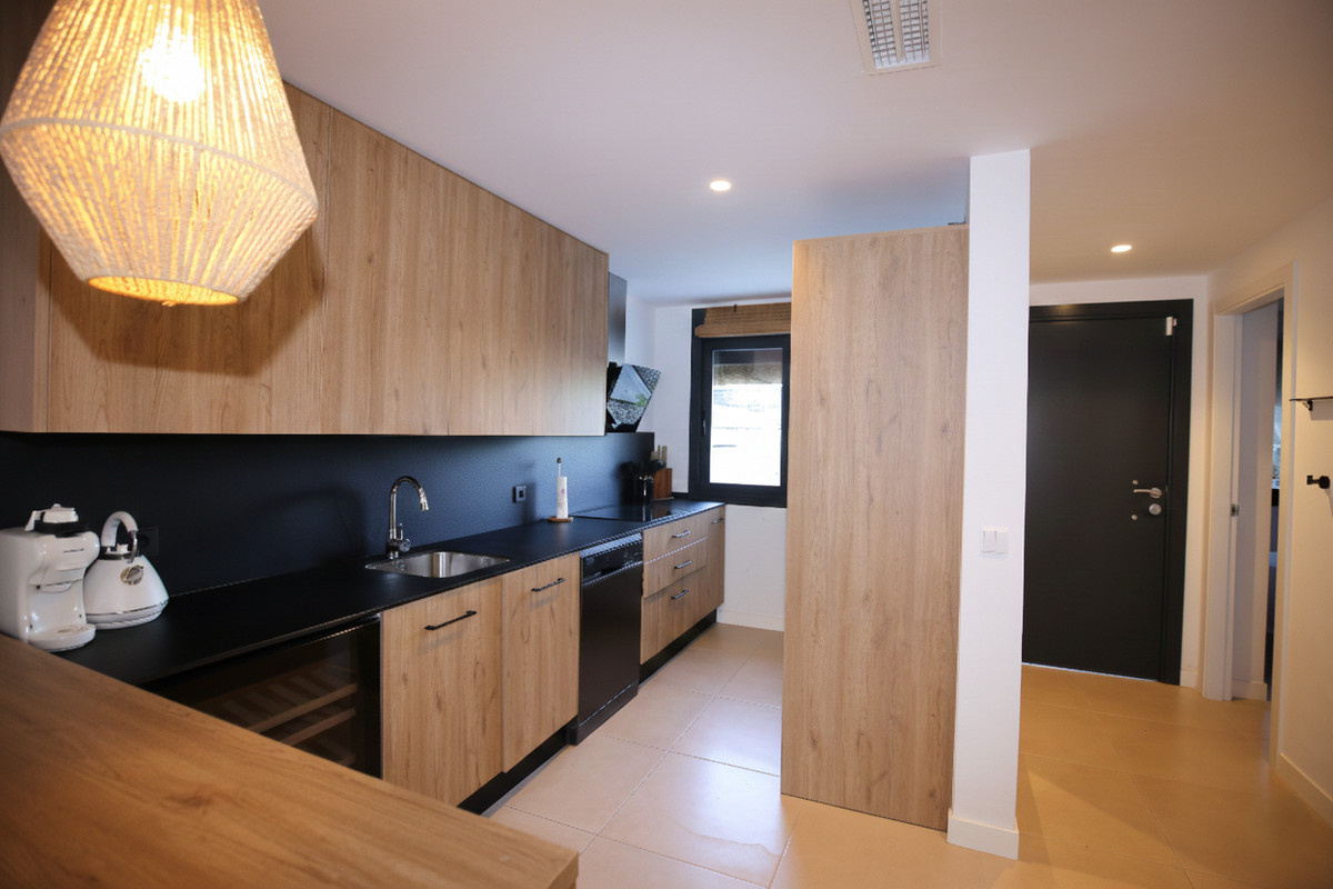 Huis te koop in Estepona | 3 slaapkamers H5357827