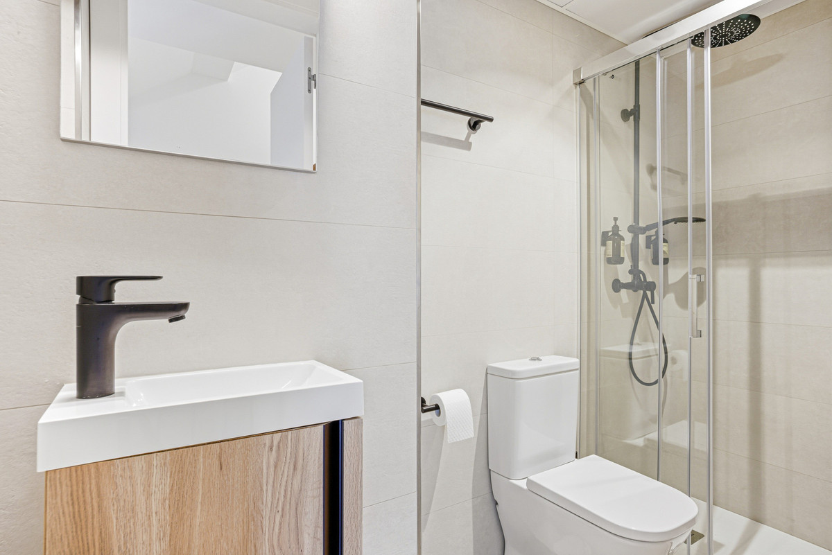 Huis te koop in Estepona | 3 slaapkamers H5357827