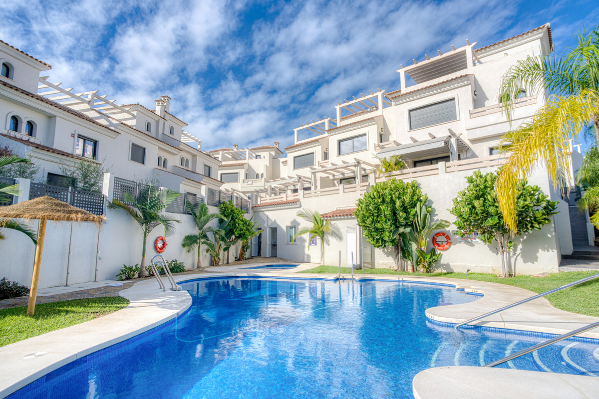 Huis te koop in Estepona | 3 slaapkamers H5357827
