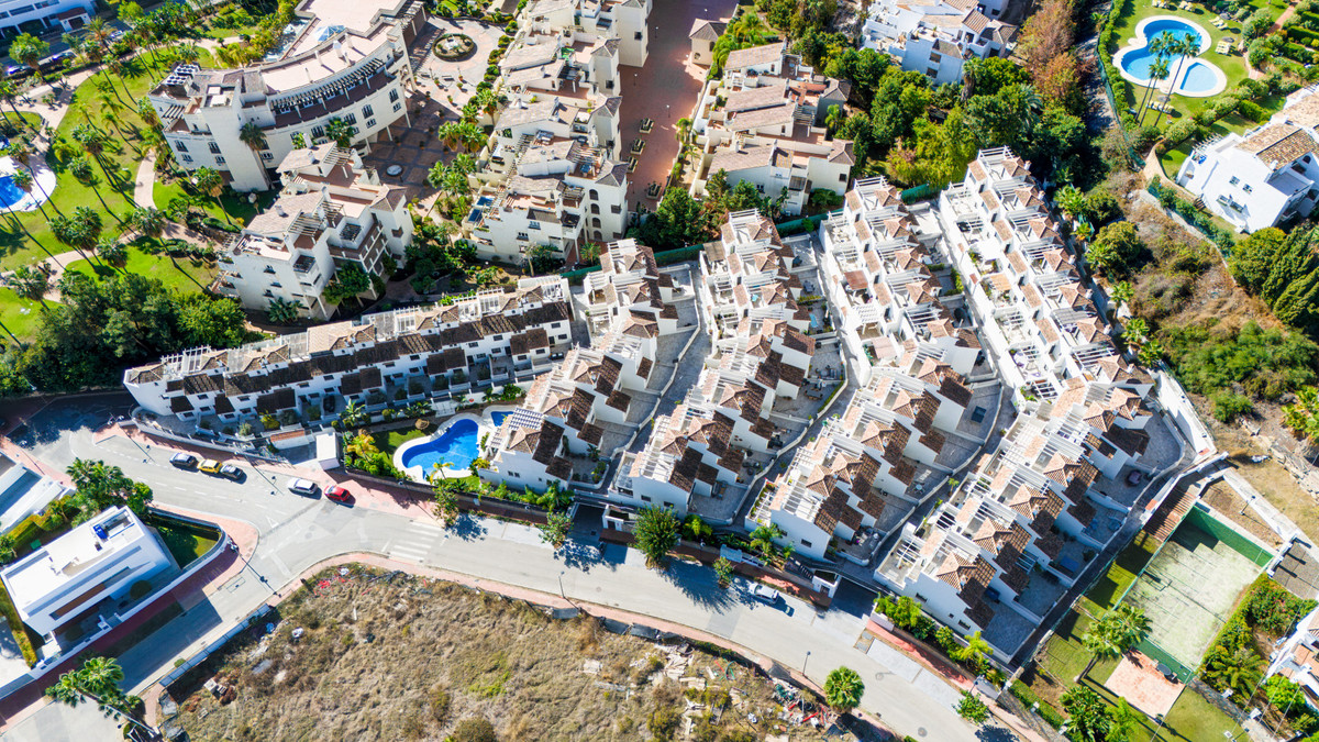 Huis te koop in Estepona | 3 slaapkamers H5357827