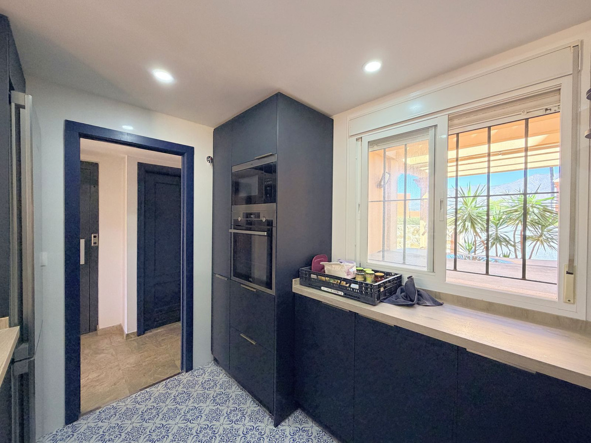 Huis te koop in Estepona | 3 slaapkamers H5358001