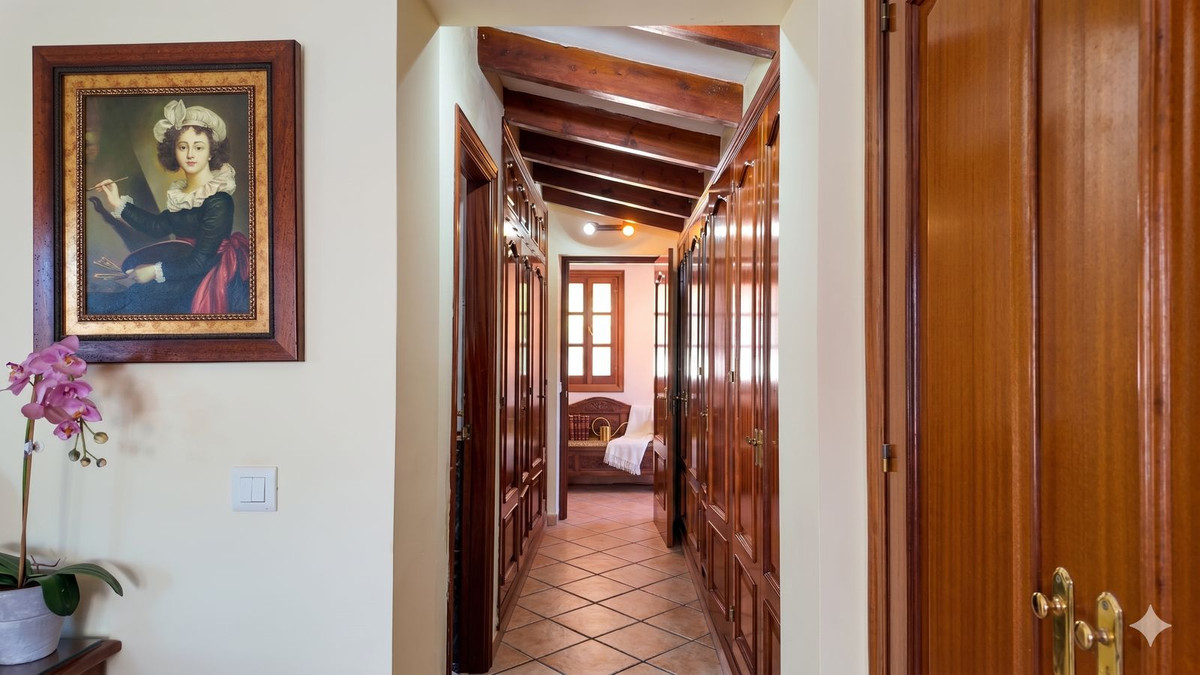 Huis te koop in Estepona | 3 slaapkamers H5358457