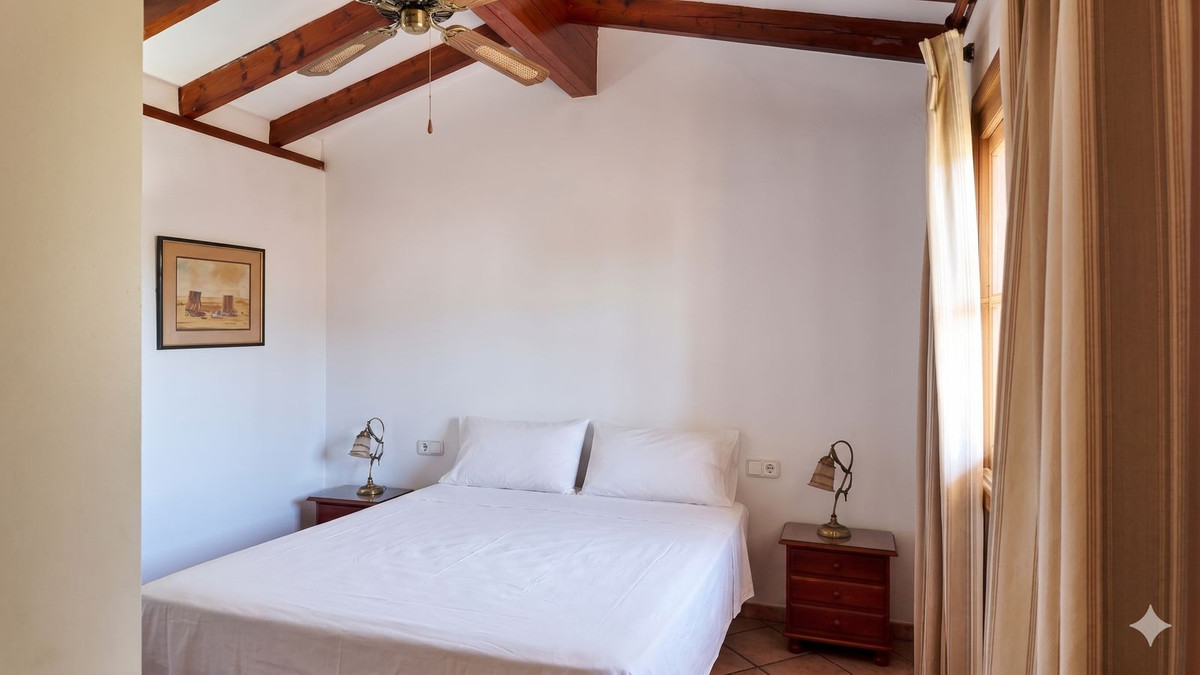 Huis te koop in Estepona | 3 slaapkamers H5358457