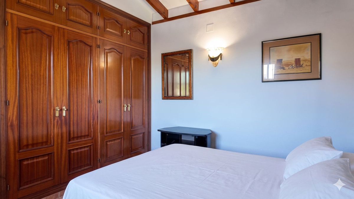 Huis te koop in Estepona | 3 slaapkamers H5358457
