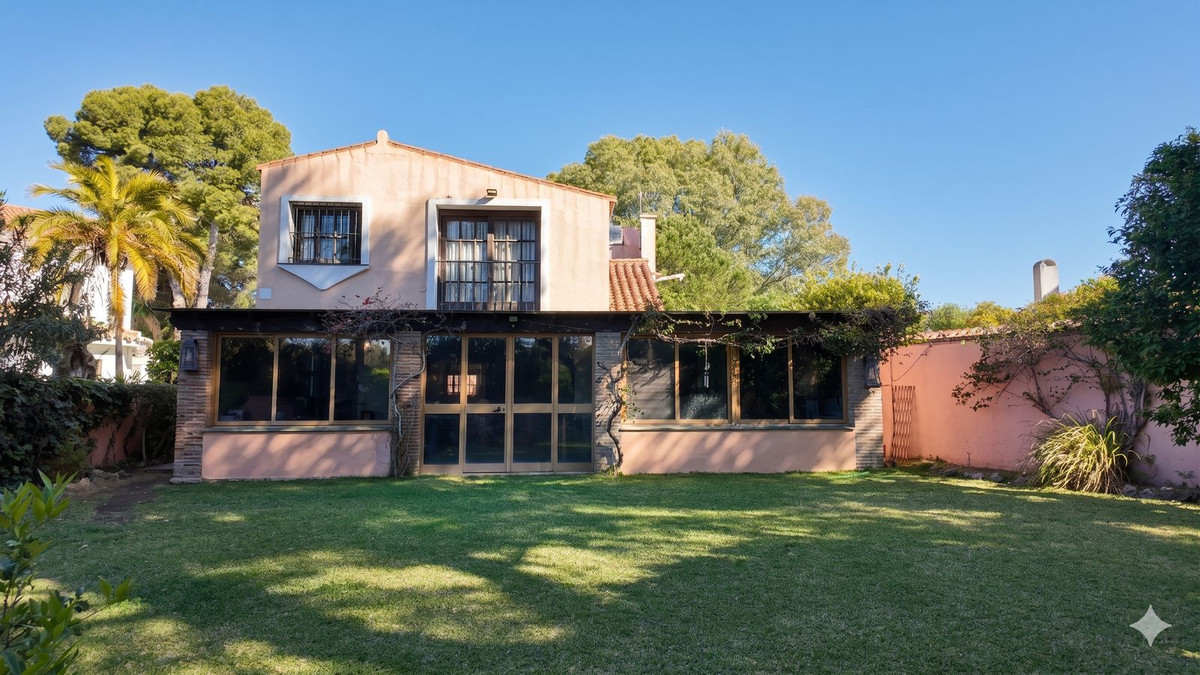 Huis te koop in Estepona | 3 slaapkamers H5358457