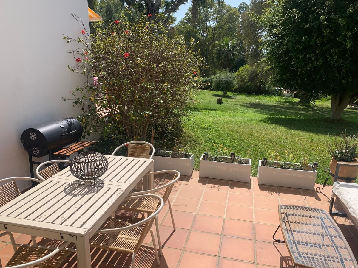 Huis te koop in Estepona | 2 slaapkamers H5358469