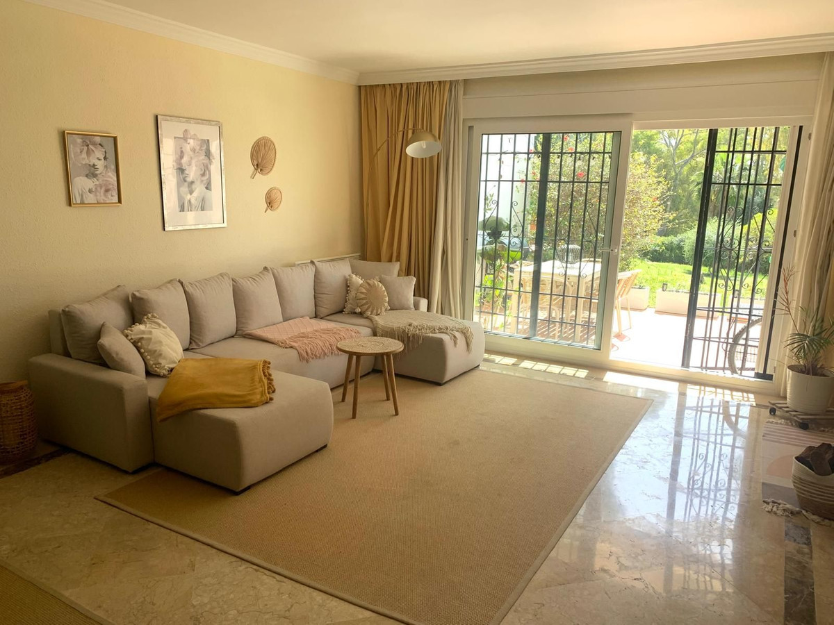 Huis te koop in Estepona | 2 slaapkamers H5358469