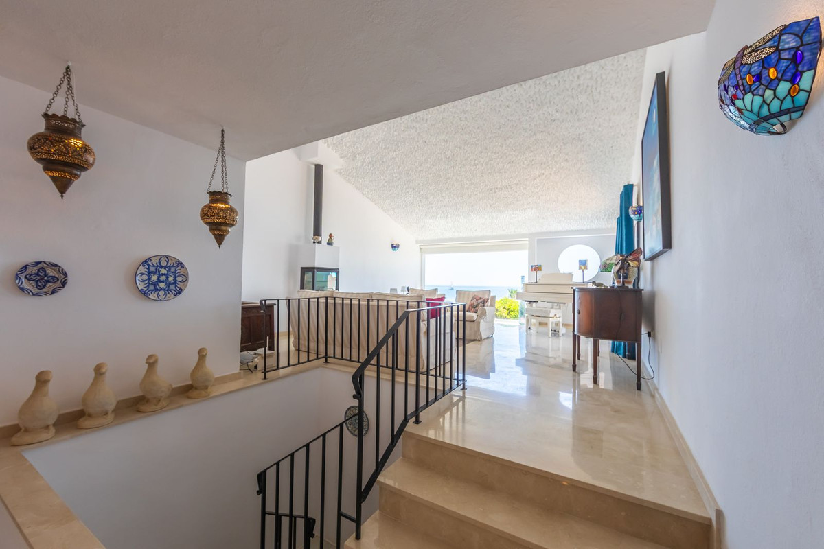 Huis te koop in Estepona | 3 slaapkamers H5359294