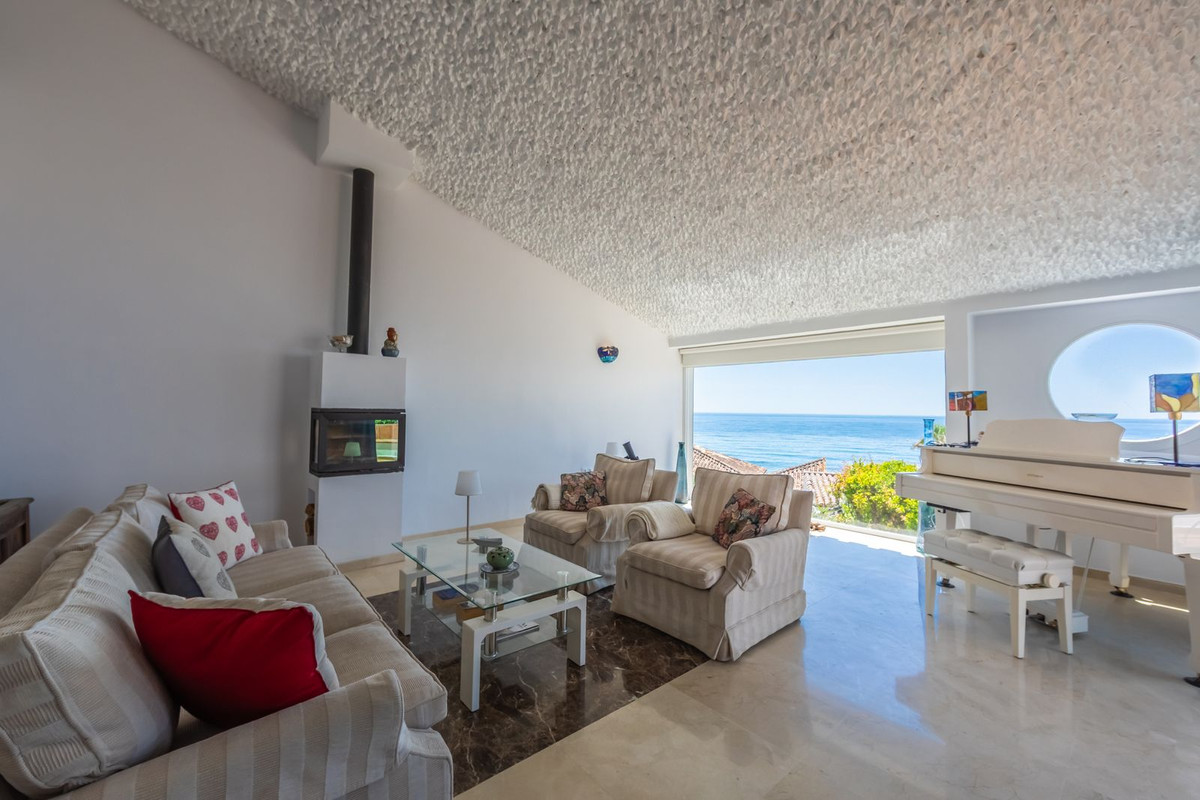 Huis te koop in Estepona | 3 slaapkamers H5359294