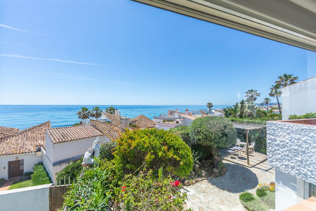 Huis te koop in Estepona | 3 slaapkamers H5359294