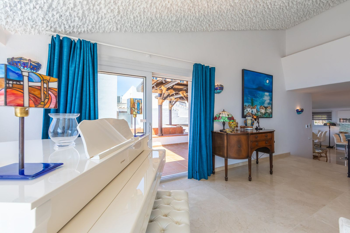 Huis te koop in Estepona | 3 slaapkamers H5359294
