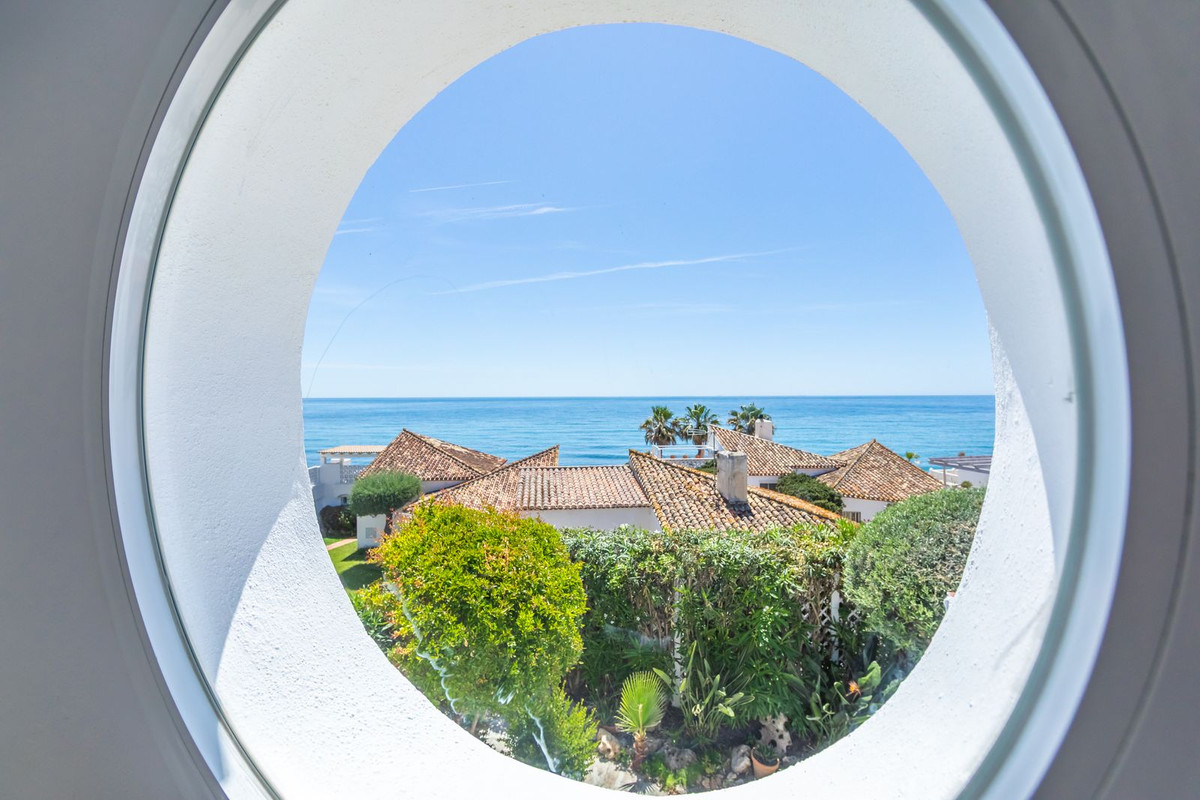 Huis te koop in Estepona | 3 slaapkamers H5359294