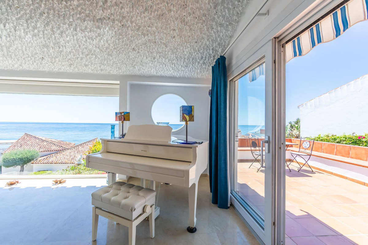 Huis te koop in Estepona | 3 slaapkamers H5359294
