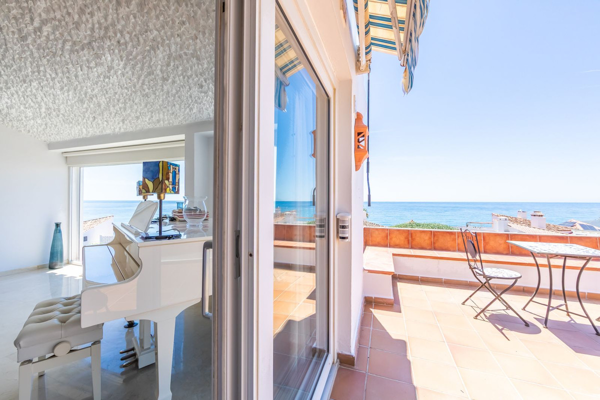 Huis te koop in Estepona | 3 slaapkamers H5359294