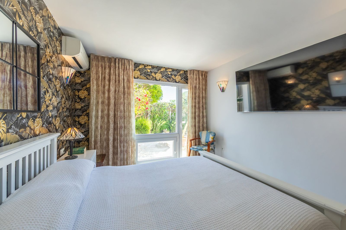 Huis te koop in Estepona | 3 slaapkamers H5359294