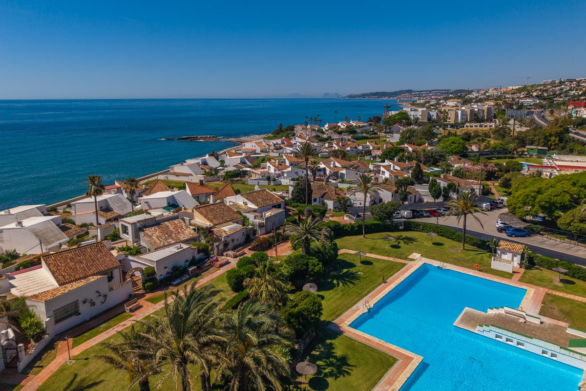 Huis te koop in Estepona | 3 slaapkamers H5359294