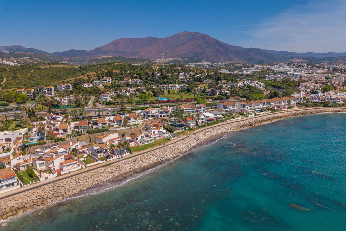 Huis te koop in Estepona | 3 slaapkamers H5359294