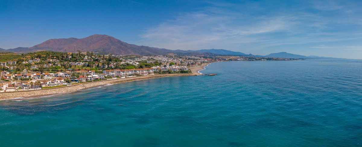 Huis te koop in Estepona | 3 slaapkamers H5359294