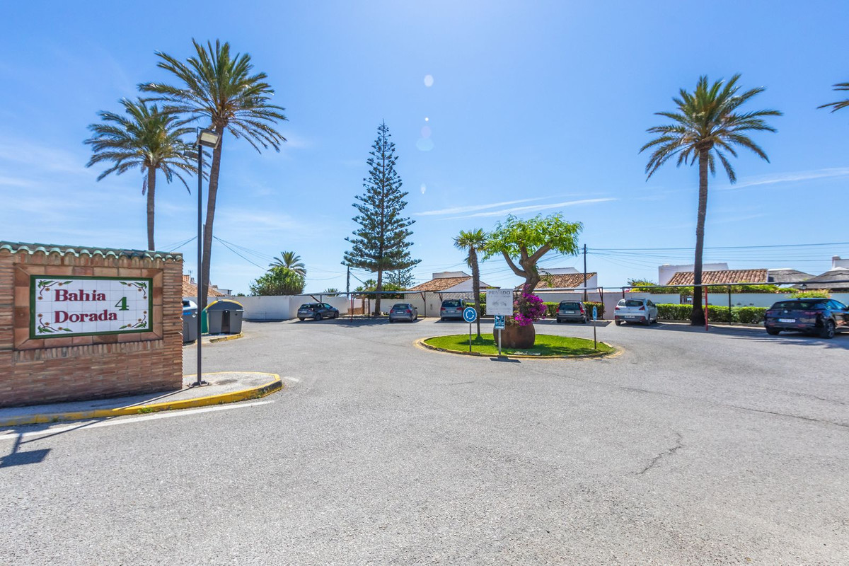 Huis te koop in Estepona | 3 slaapkamers H5359294