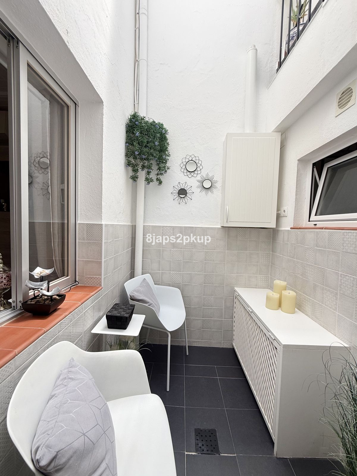 Huis te koop in Estepona | 2 slaapkamers H5360623