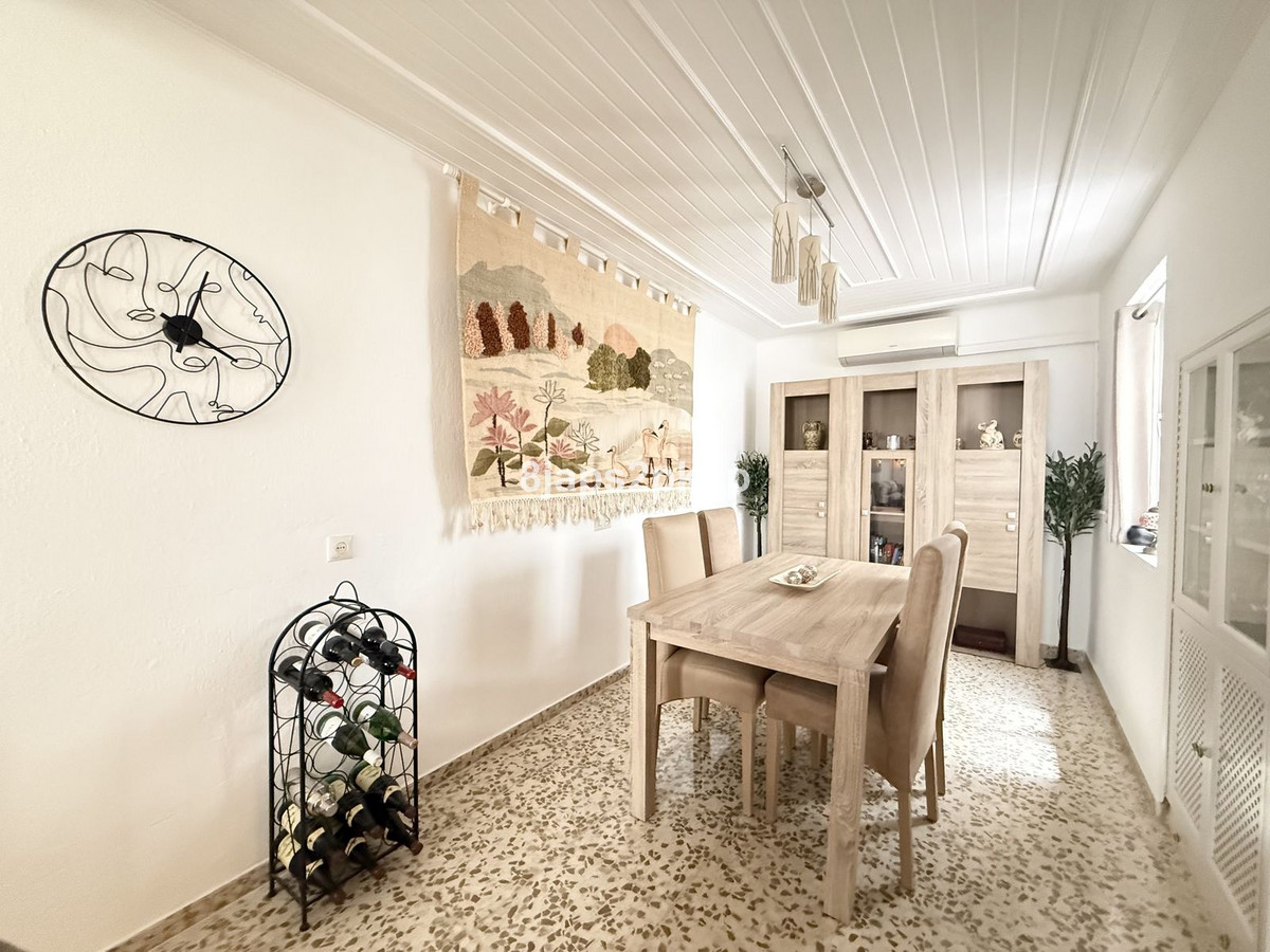 Huis te koop in Estepona | 2 slaapkamers H5360623