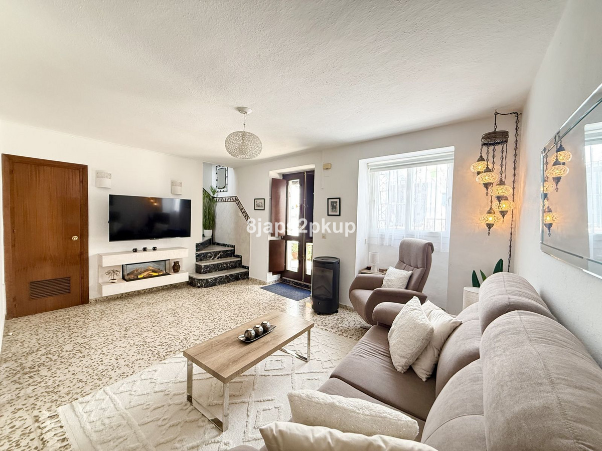 Huis te koop in Estepona | 2 slaapkamers H5360623