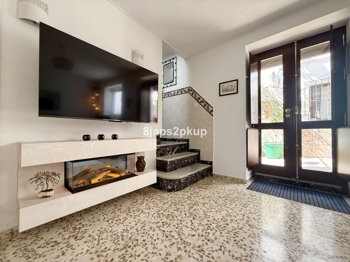 Huis te koop in Estepona | 2 slaapkamers H5360623