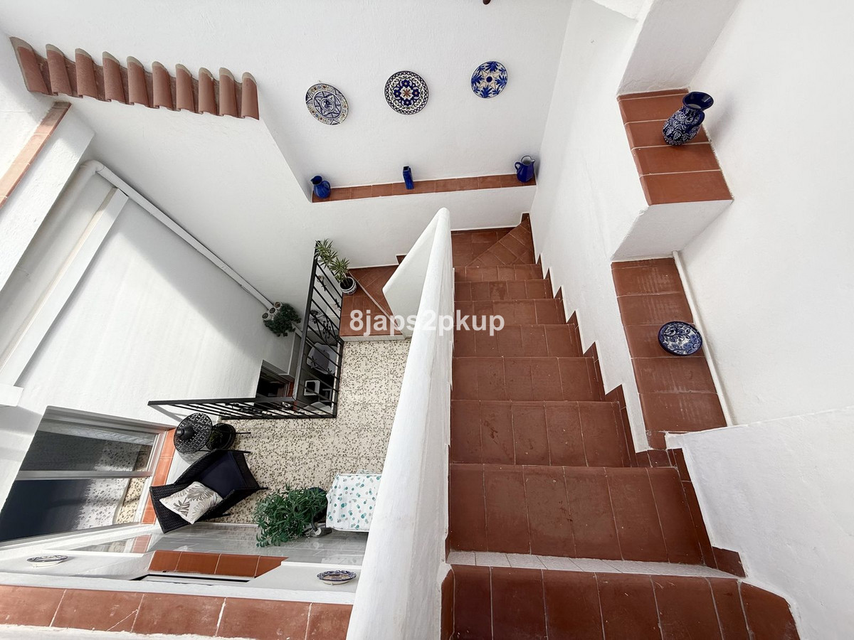 Huis te koop in Estepona | 2 slaapkamers H5360623