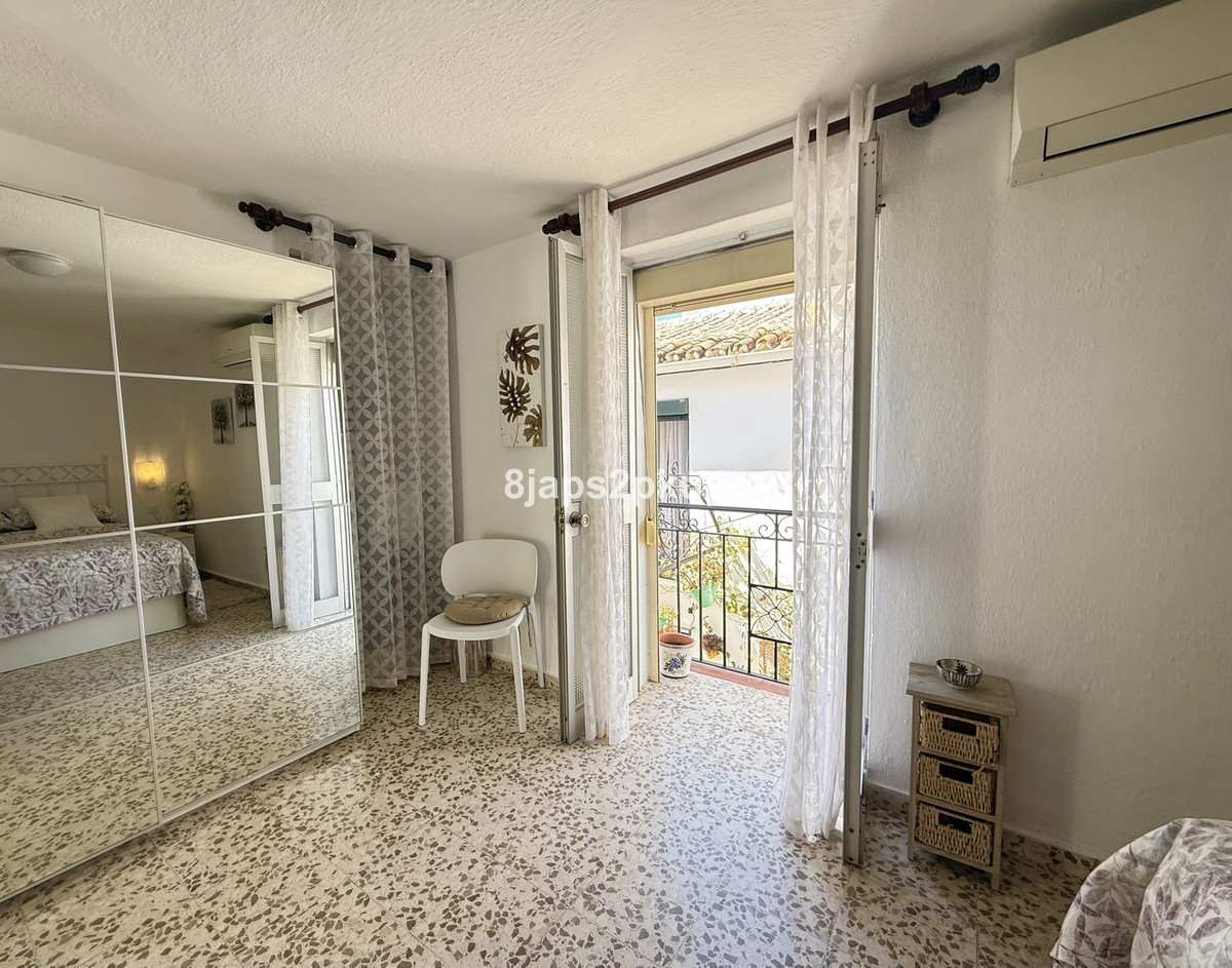 Huis te koop in Estepona | 2 slaapkamers H5360623