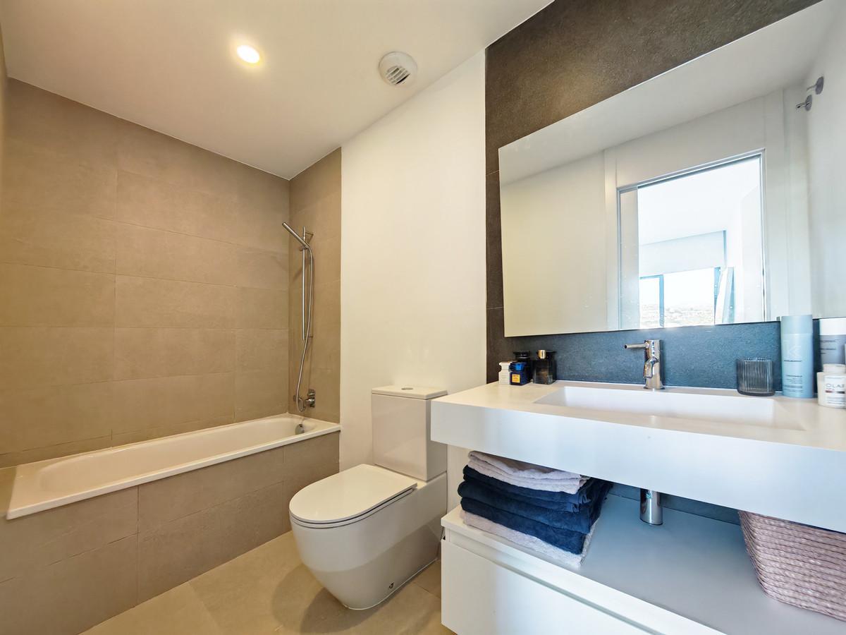 Huis te koop in Estepona | 3 slaapkamers H5362189