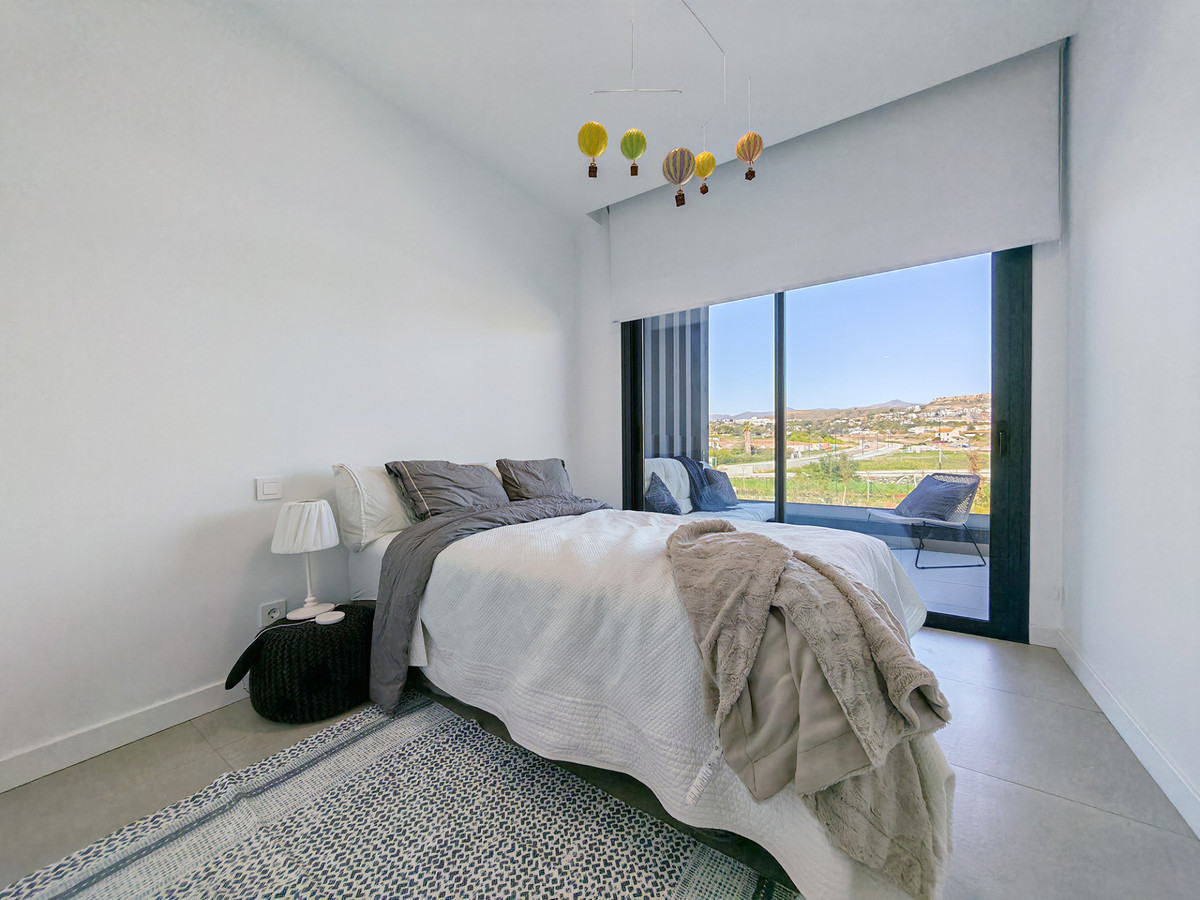 Huis te koop in Estepona | 3 slaapkamers H5362189