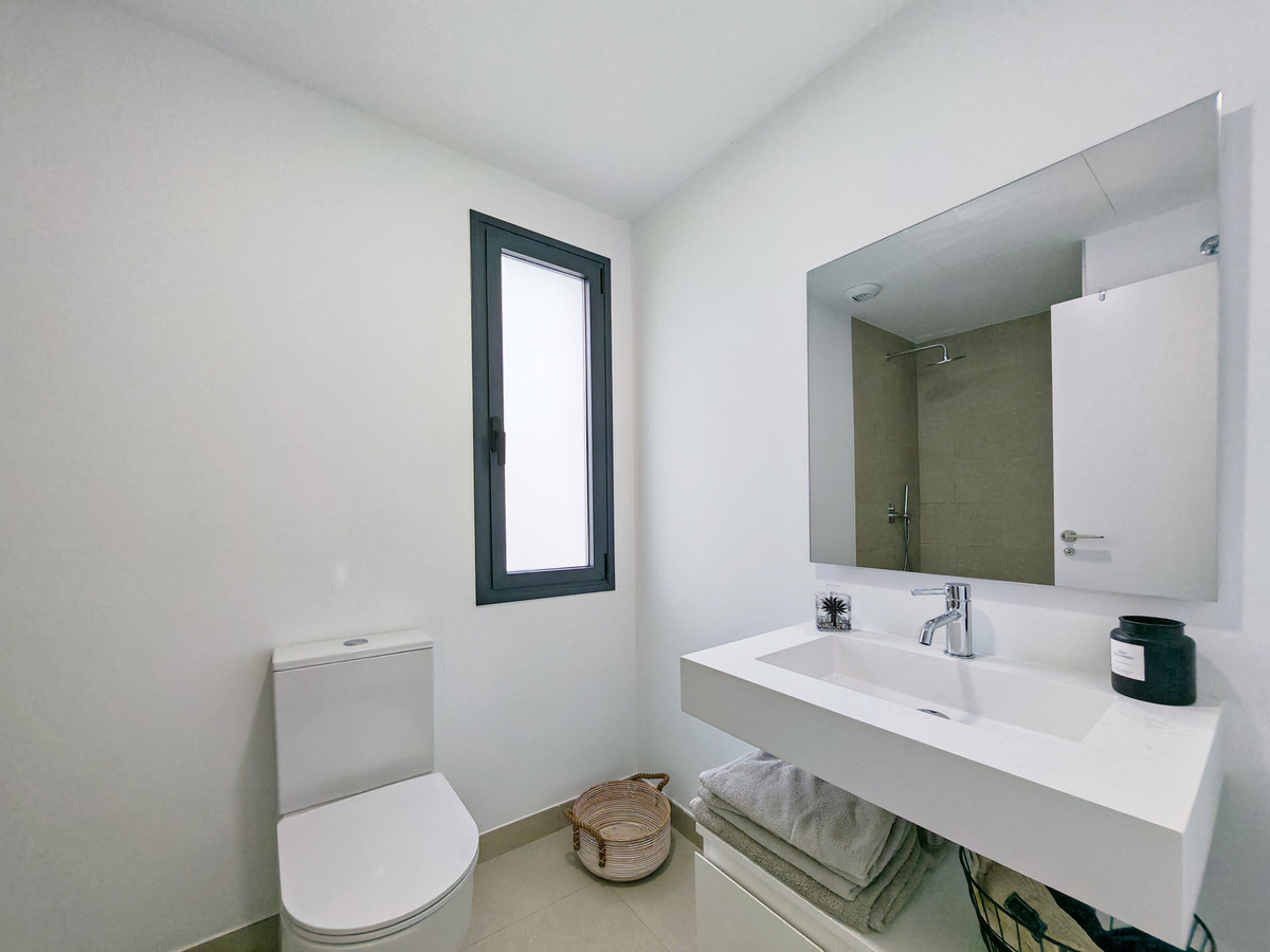 Huis te koop in Estepona | 3 slaapkamers H5362189