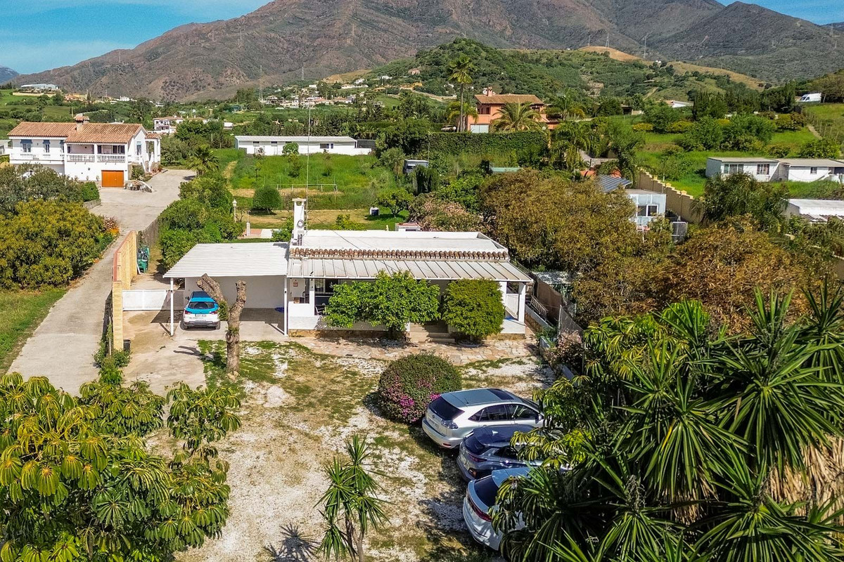 Huis te koop in Estepona | 2 slaapkamers H5362441