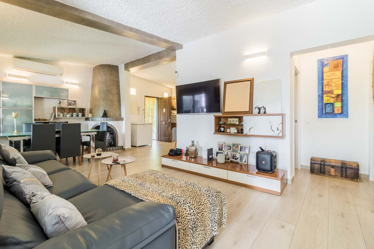 Huis te koop in Estepona | 2 slaapkamers H5362441