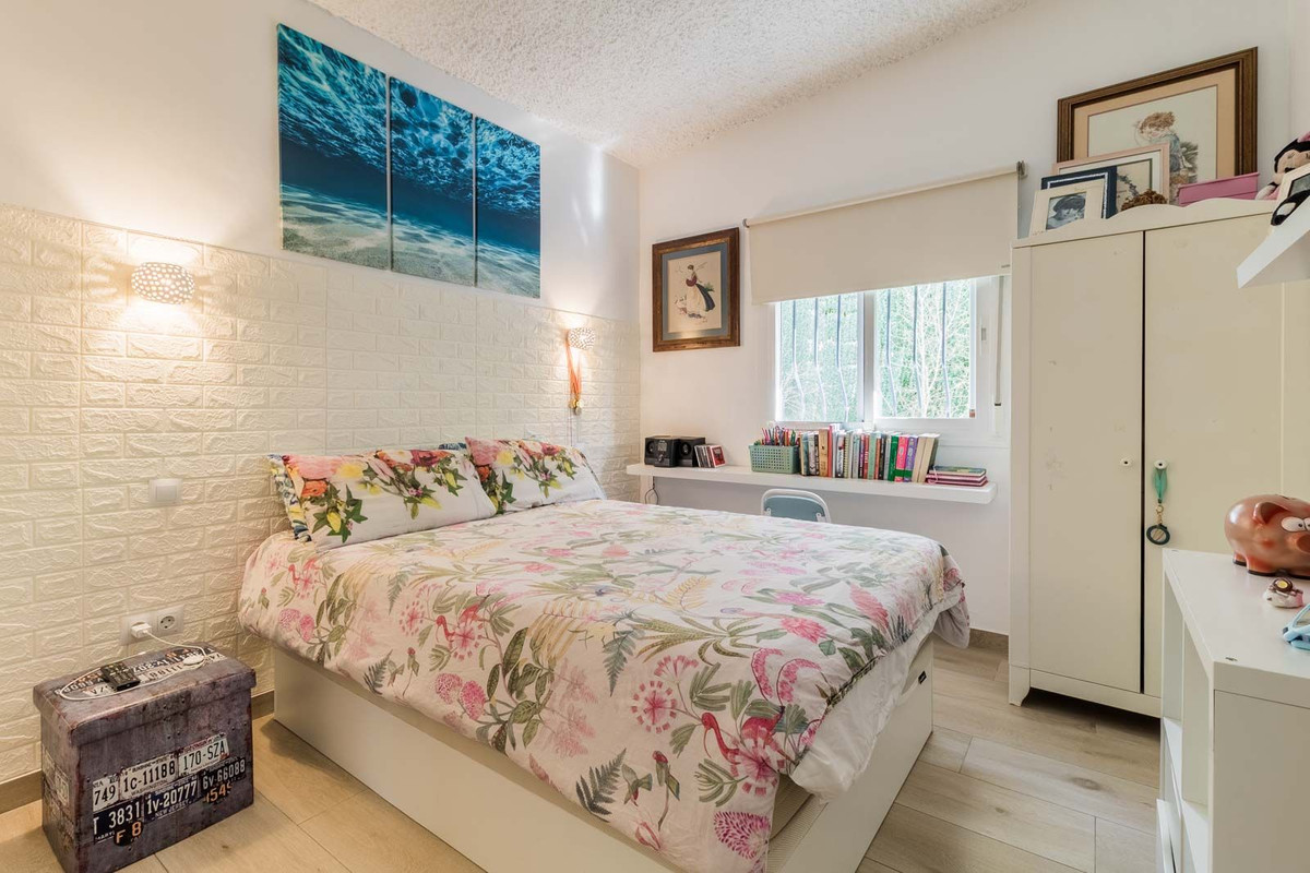 Huis te koop in Estepona | 2 slaapkamers H5362441