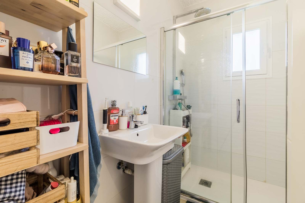 Huis te koop in Estepona | 2 slaapkamers H5362441