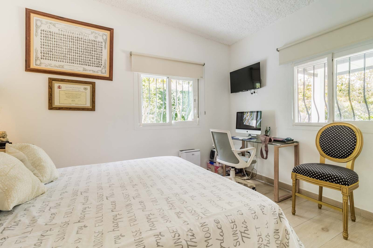 Huis te koop in Estepona | 2 slaapkamers H5362441