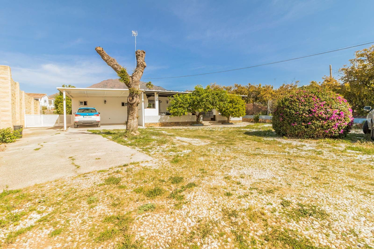 Huis te koop in Estepona | 2 slaapkamers H5362441