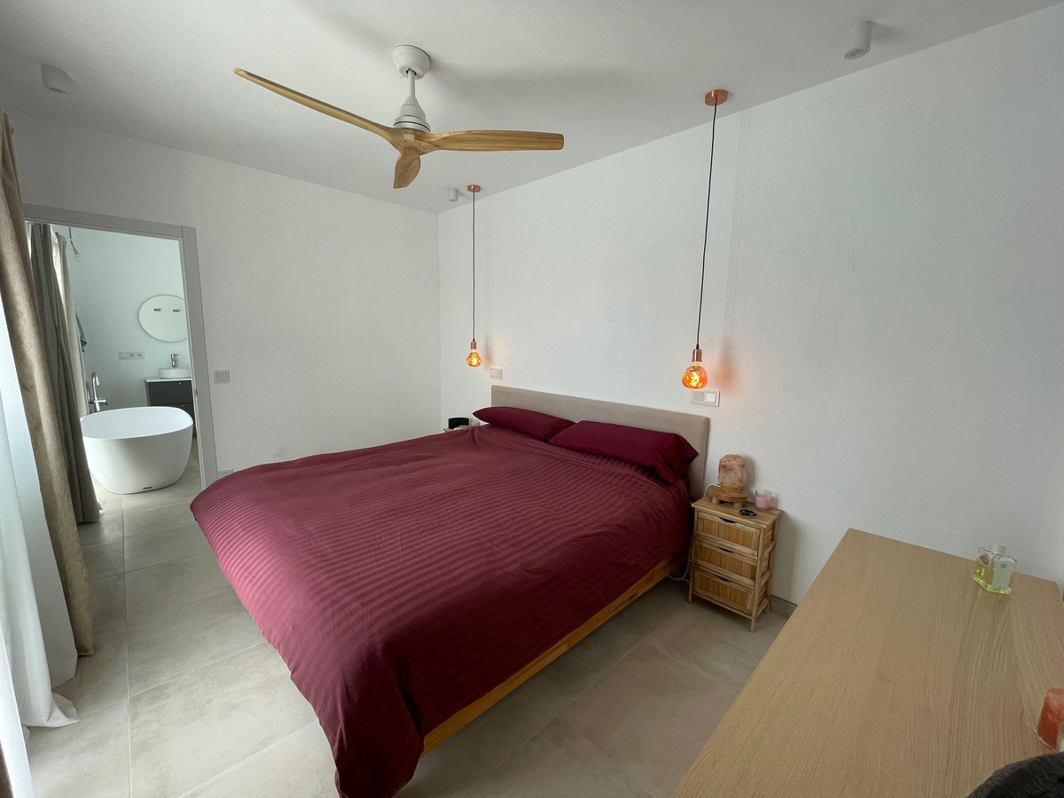 Huis te koop in Estepona | 3 slaapkamers H5362492