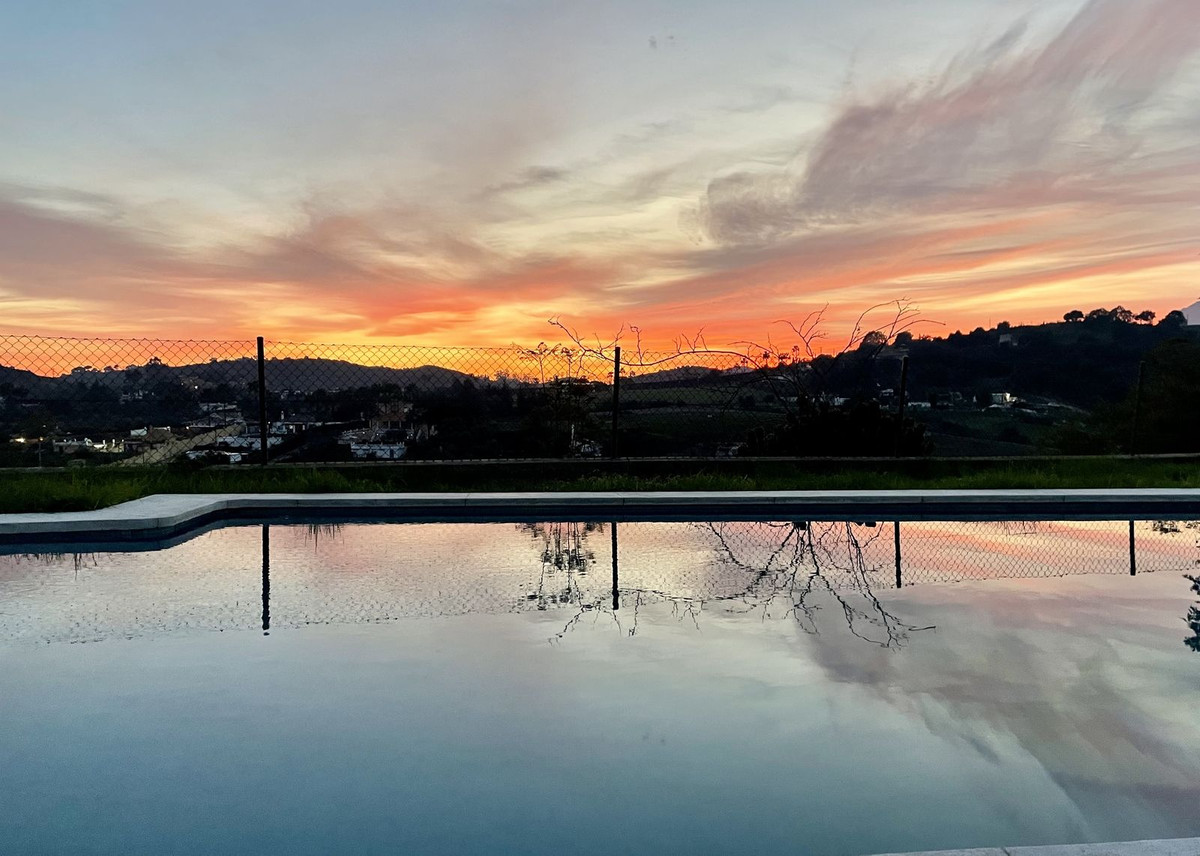 Huis te koop in Estepona | 3 slaapkamers H5362492