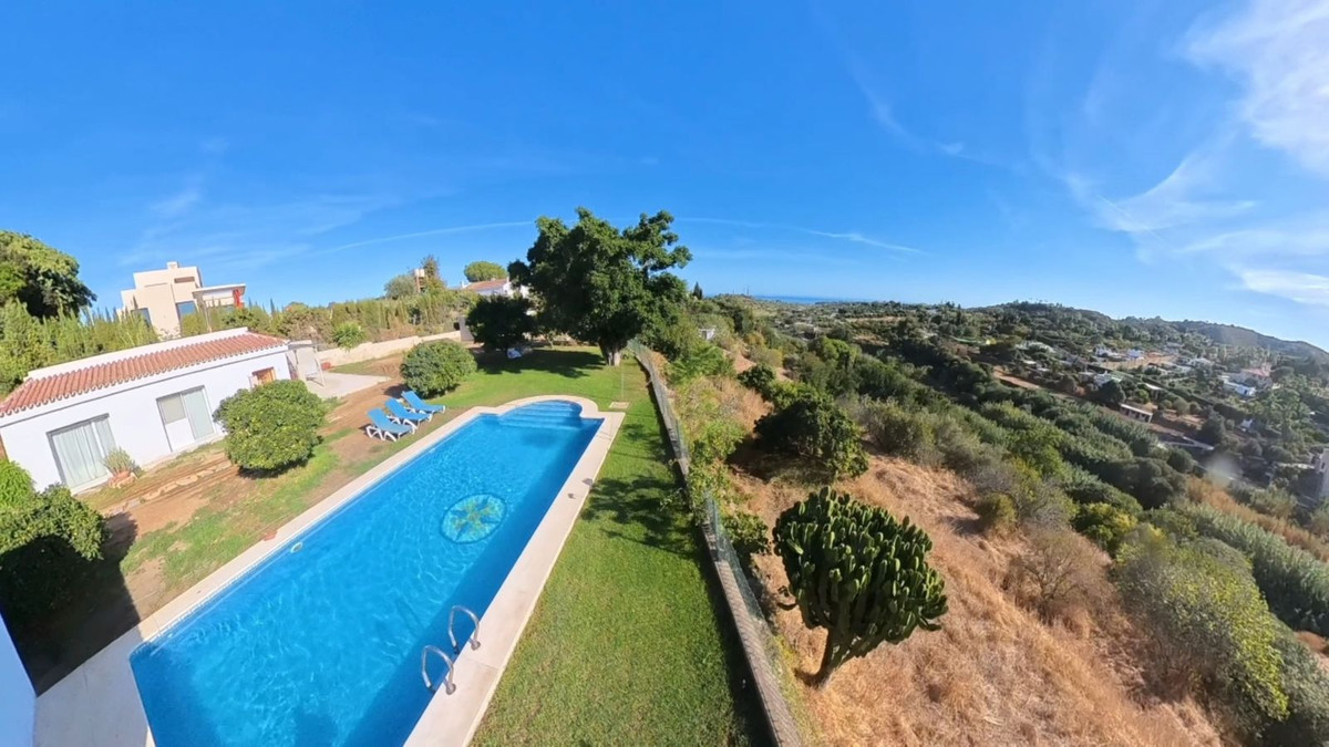 Huis te koop in Estepona | 3 slaapkamers H5362492