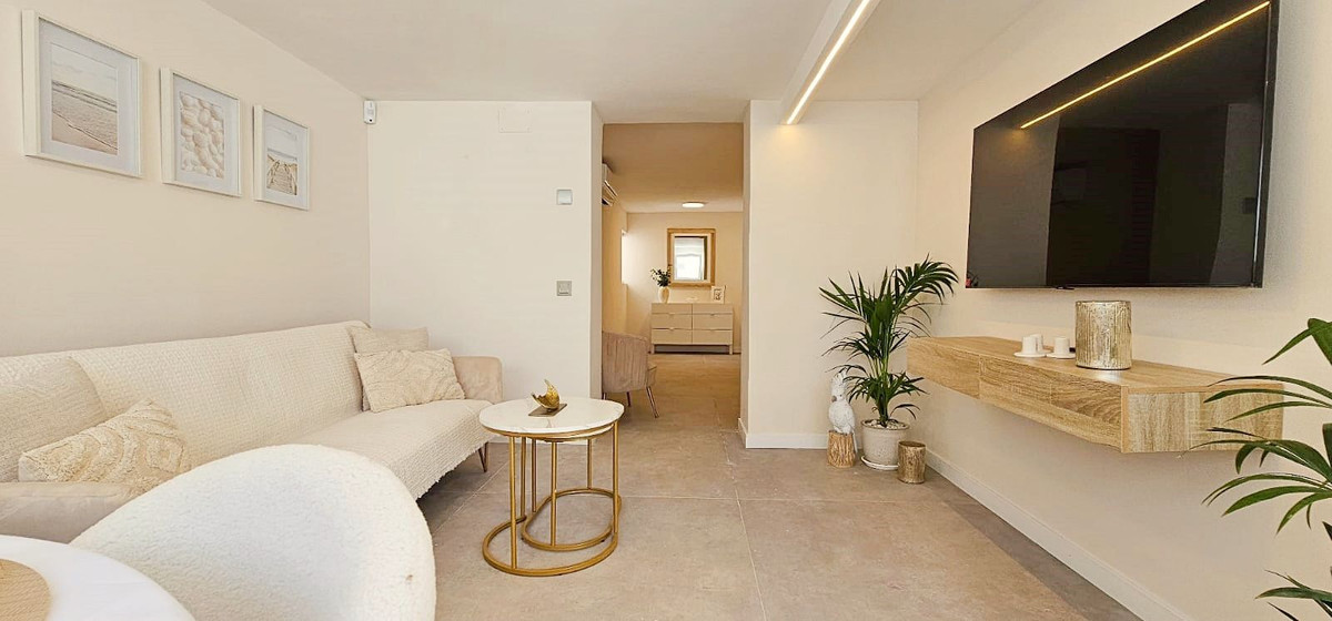 Huis te koop in Estepona | 3 slaapkamers H5363788