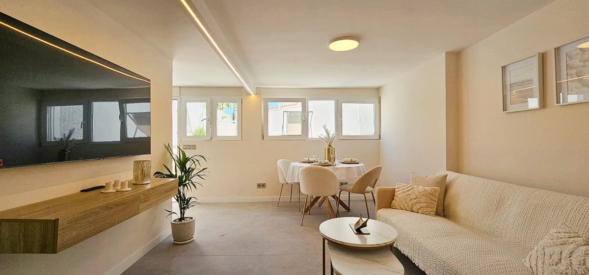 Huis te koop in Estepona | 3 slaapkamers H5363788