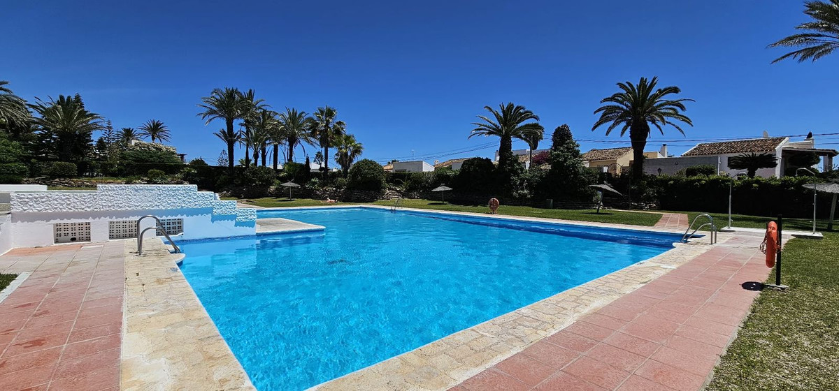 Huis te koop in Estepona | 3 slaapkamers H5363788