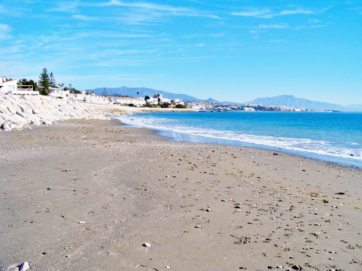 Huis te koop in Estepona | 3 slaapkamers H5363788